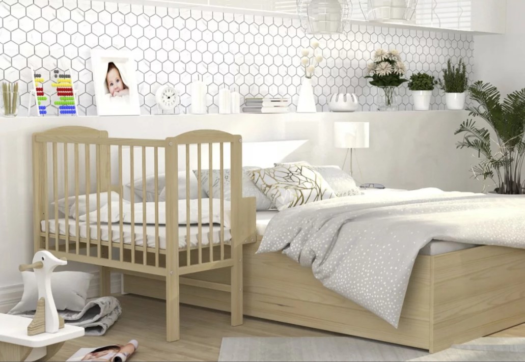 baby bed.jpg (146 KB)