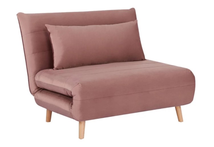 pink sofa.jpg (29 KB)